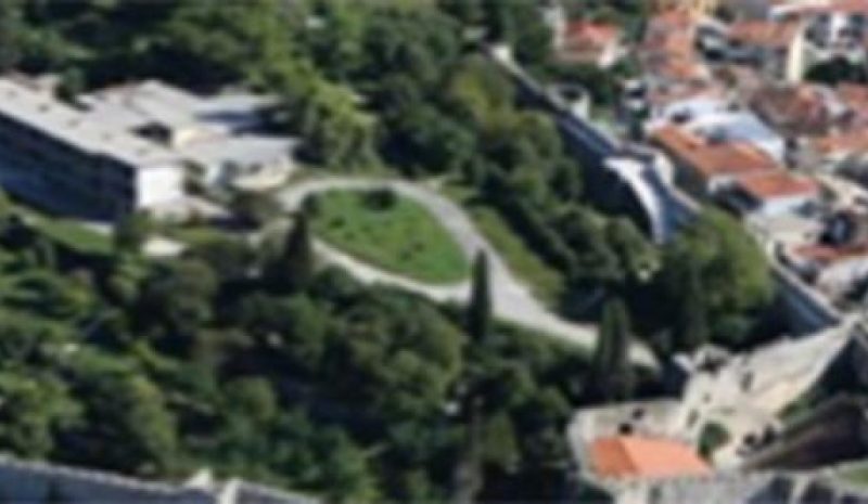 ΑΡΤΑ: Παρεμβάσεις σε Κάστρο - Παρηγορήτισσα