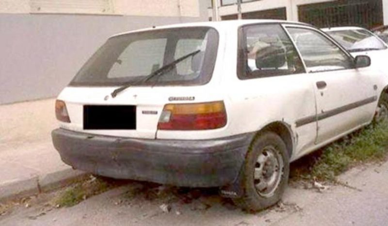 Σχεδόν 80 εγκαταλειμμένα Ι.Χ. έχει απομακρύνει ο Δήμος