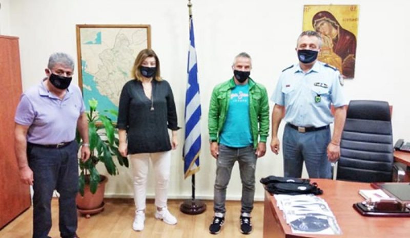 Μάσκες για τις ανάγκες  Αστυνομίας και Πυροσβεστικής
