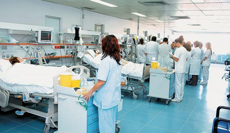 Ανησυχία προκαλεί η αύξηση  των διασωληνωμένων ασθενών