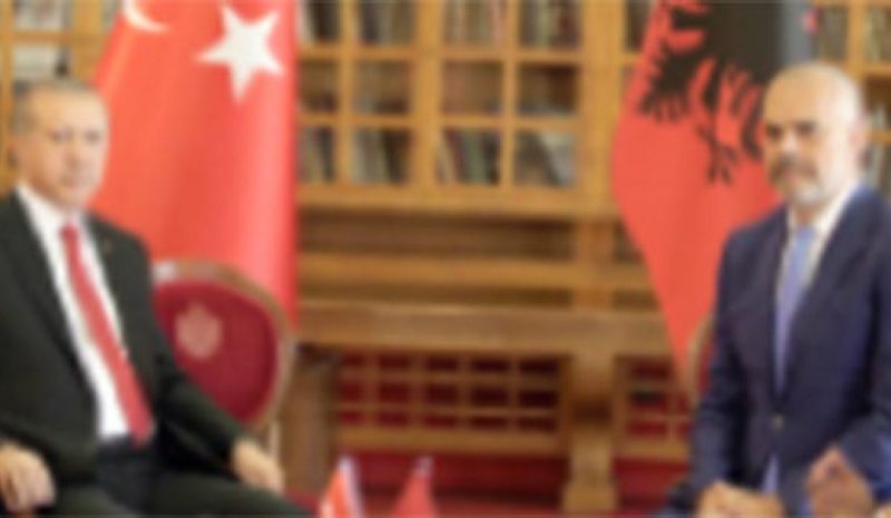 Ο Έντι Ράμα τα γυρίζει για  την ΑΟΖ Ελλάδος – Αλβανίας 