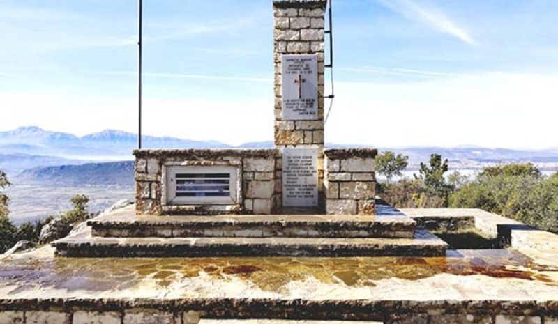 Αποκαταστάθηκε και πάλι το μνημείο του Λ. Μαβίλη!