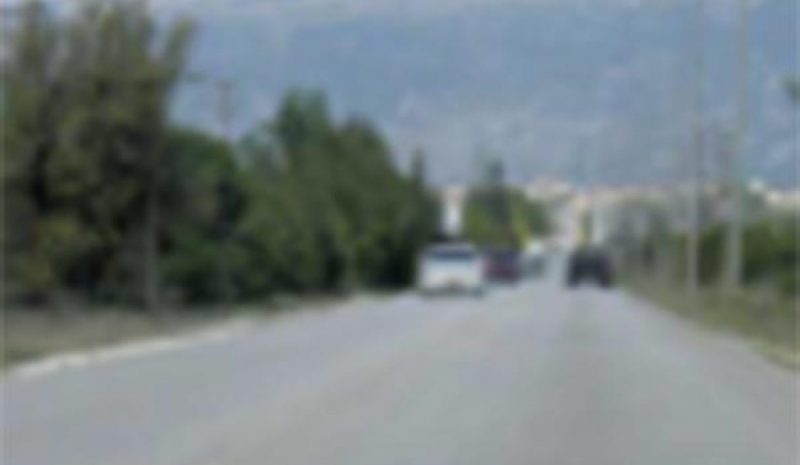 Βάζει νέα «εμπόδια»  στην οδό Νιάρχου