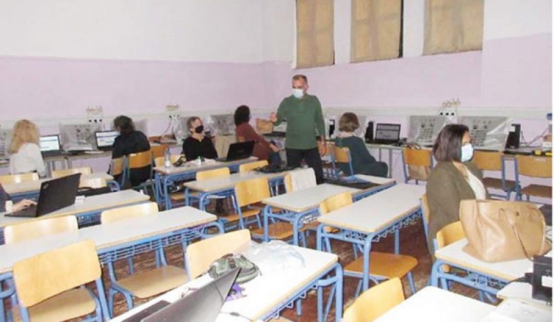 Σε πρόγραμμα επιμόρφωσης για την εξ αποστάσεως  εκπαίδευση οι καθηγητές του 1ου Γυμνασίου Ιωαννίνων