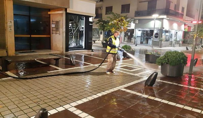 Πλύσιμο κι απολύμανση σε δρόμους  και  κοινόχρηστους χώρους στα Γιάννενα