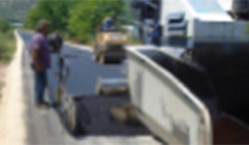 Ολοκληρώνονται οι παρεμβάσεις σε αγροτικούς δρόμους της Ζίτσας