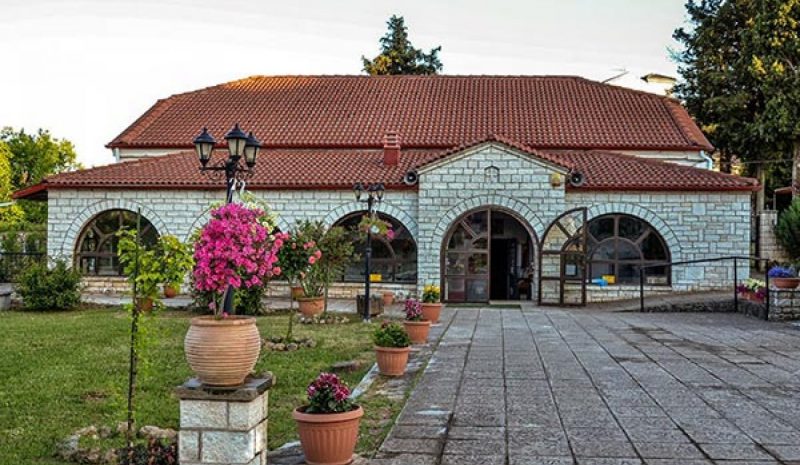 Η Λέσχη Γαστρονομίας Ηπείρου μαγειρεύει  για οικογένειες της ενορίας Σταυρακίου