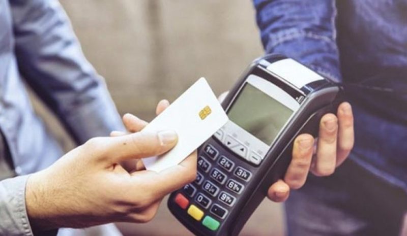 Να πώς οι τράπεζες κάνουν ακόμη πιο  δύσκολη τη ζωή των επαγγελματιών… 