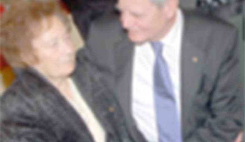 Πέθανε η γηραιότερη Ελληνίδα επιζήσασα από το Άουσβιτς 