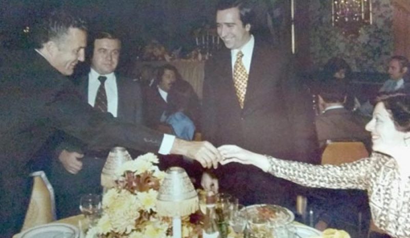 «Έφυγε» ο Πολ Σαρμπάνης ο πιο θερμός υποστηρικτής της Ελλάδος στις ΗΠΑ
