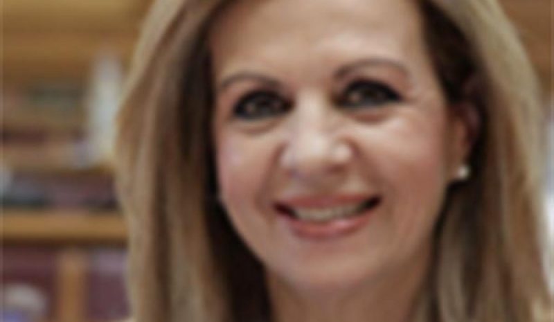 Μειωμένες δαπάνες για υγεία  και παιδεία βλέπει η Μ. Τζούφη