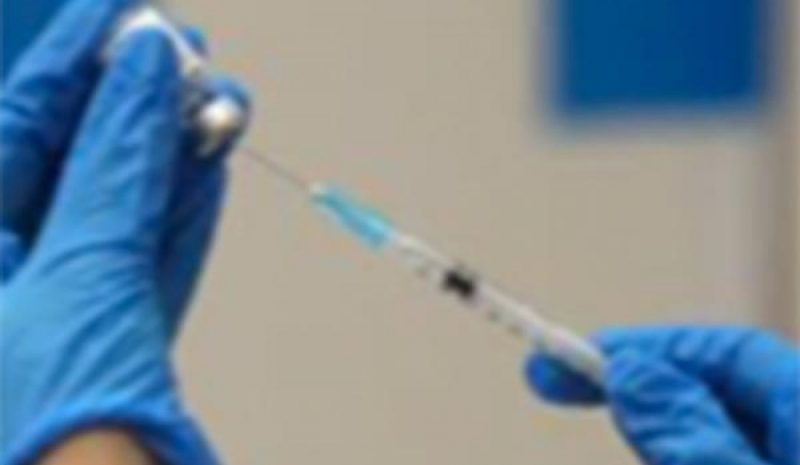 Οι εμβολιασμοί θα αυξηθούν στους 8.000 ημερησίως