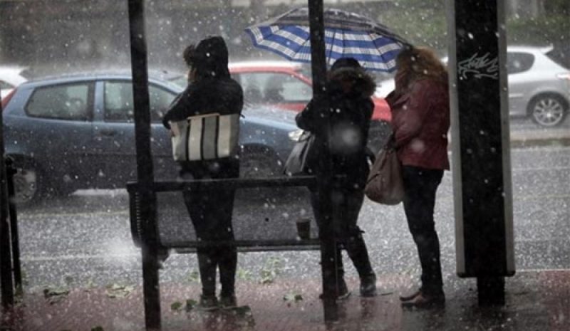 Καταιγίδες, άνεμοι και... χιόνι  στα ορεινά του Ν. Ιωαννίνων!