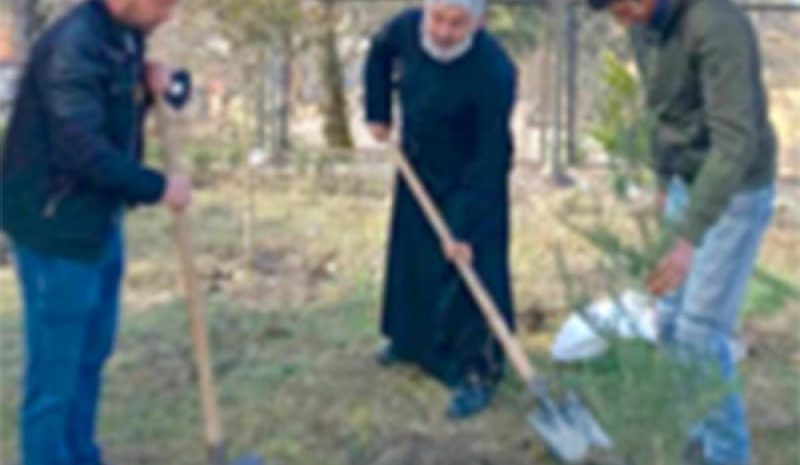 Παιδιά και νέοι φύτεψαν δένδρα σε ναούς της Μητρόπολης Ελμπασάν