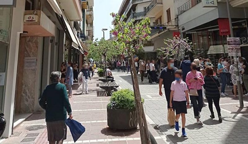 Στις ενδιάμεσες εκπτώσεις ελπίζει η Γιαννιώτικη αγορά