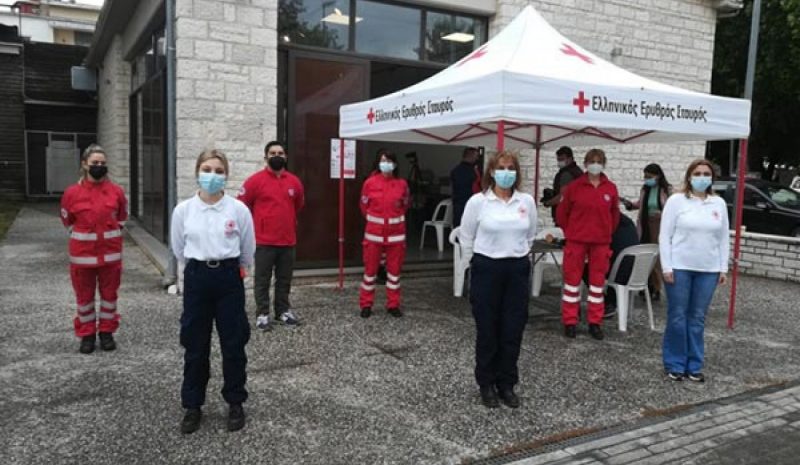 36 φιάλες αίματος στην εθελοντική αιμοδοσία του Ερυθρού Σταυρού