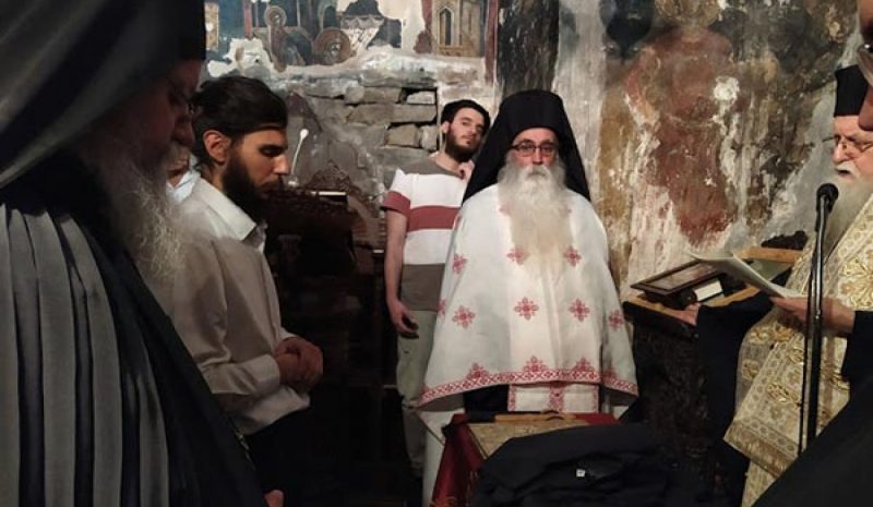 Κουρά δόκιμου μοναχού στην Ι.Μ. Μολυβδοσκεπάστης