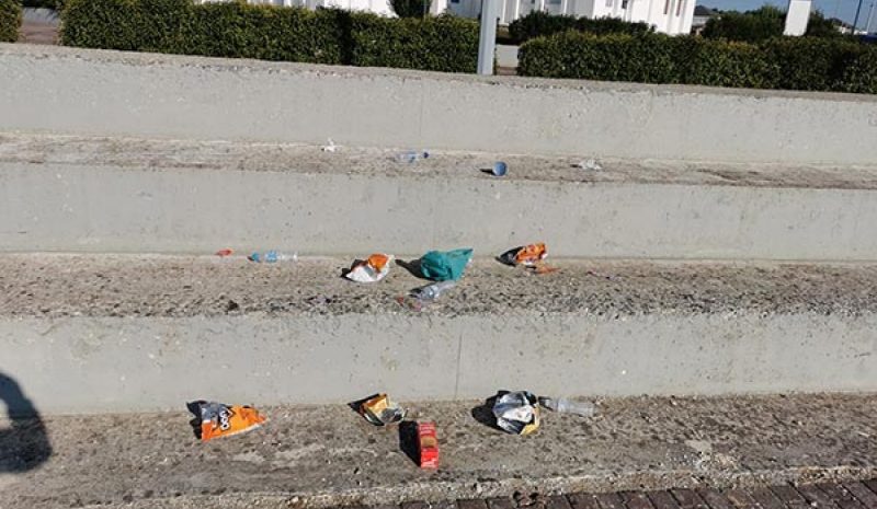 Το… σκουπιδομάνι στους  χώρους του Πανηπειρωτικού