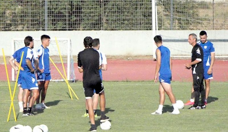 Με διπλές προπονήσεις   η προετοιμασία του ΠΑΣ