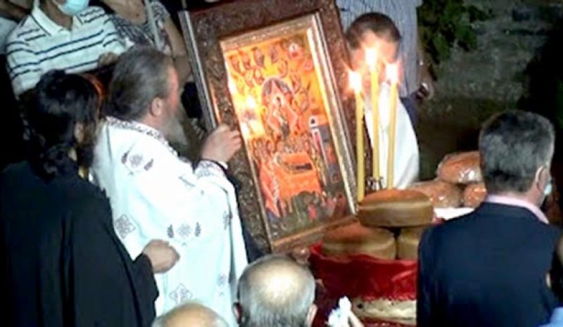 Αγρυπνία στη Μολυβδοσκέπαστη για τα μεγάλα εθνικά μας θέματα