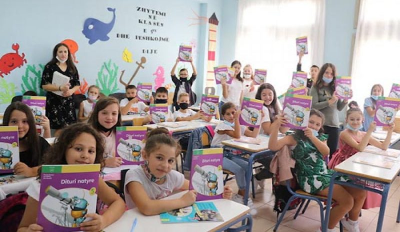 Αγιασμός για τη νέα χρονιά  στα σχολεία Αργυροκάστρου
