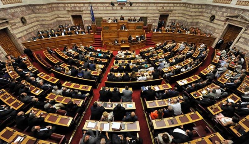 Άρση Ασυλίας του Π. Πολάκη  για τις ύβρεις κατά Ι. Στουρνάρα