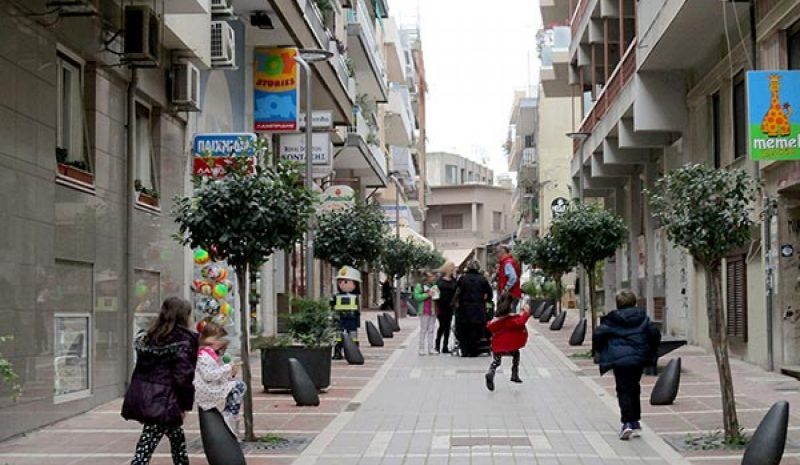 Ανοιχτά τα εμπορικά αύριο στα Γιάννενα!