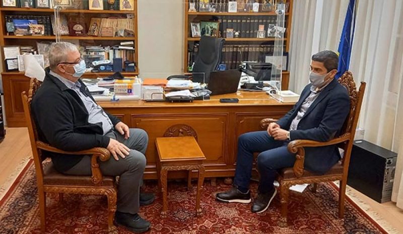Αντίστροφη μέτρηση για τη  μεταφορά του Κλειστού Ξιφασκίας