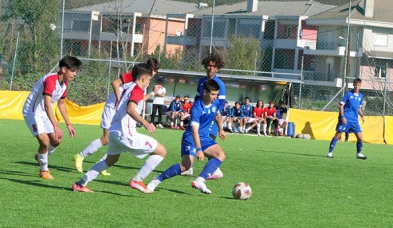 Στη Λαμία η Κ17,  ρεπό για την Κ19