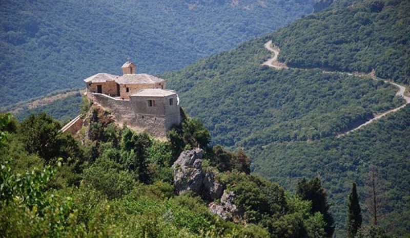 Στο «Μετέωρο» της Ηπείρου εορτάστηκε ο Άγιος Μηνάς 