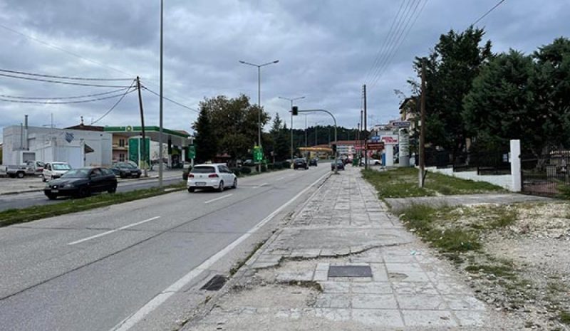 Επιτέλους, ξεκινά η επισκευή πεζοδρομίων  σε Λεωφόρο Δωδώνης και Νικοπόλεως!