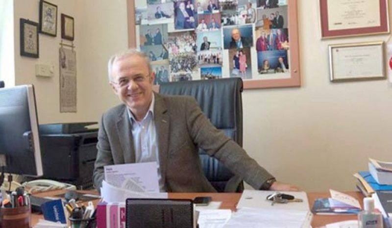 «Παίζεται πολιτικό... παιχνίδι γύρω  από ΜΕΘ και διασωληνωμένους»!