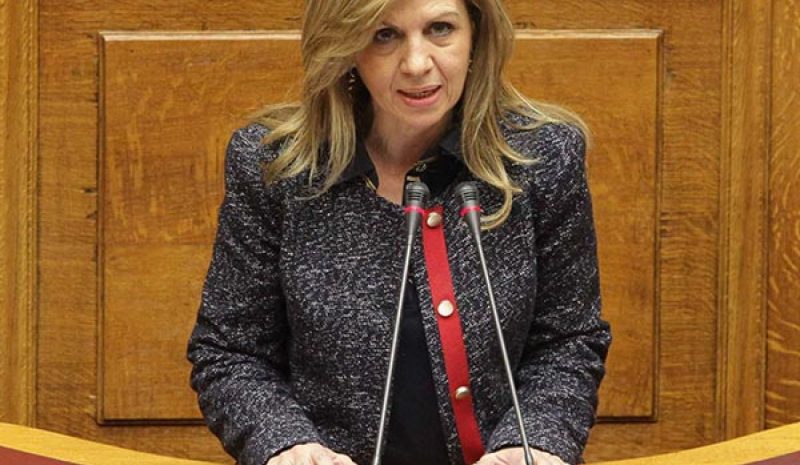 «Πανδημία και ΝΔ δυσχεραίνουν  τις συνθήκες για τα παιδιά…»