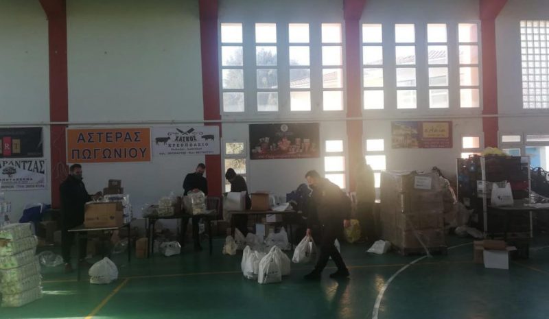 Διανομή τροφίμων  από το Δήμο Πωγωνίου