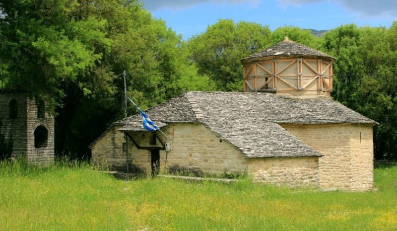 Έργα αποκατάστασης σε δυο Ιερούς Ναούς στα Κάτω Πεδινά 