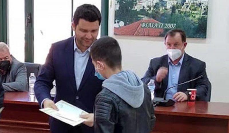 Βράβευσαν τους απόφοιτους  μαθητές του Ν. Θεσπρωτίας