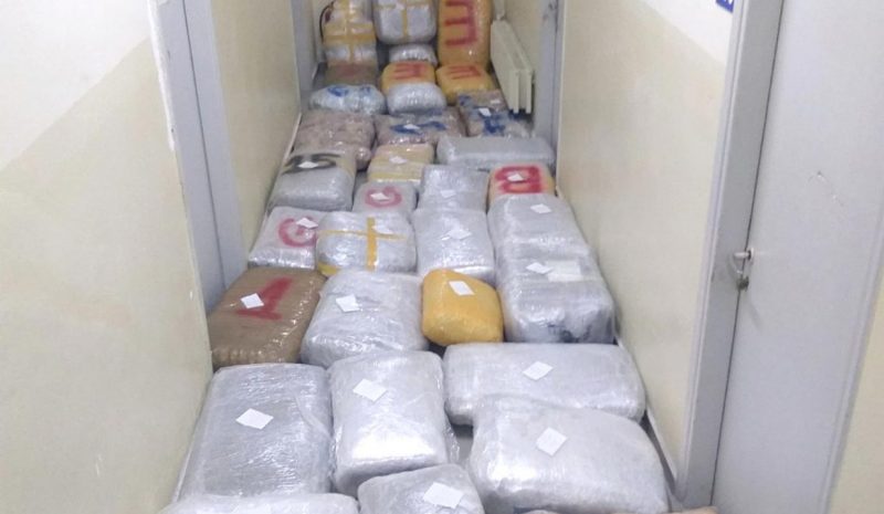 300 κιλά χασίς σε δύσβατη  περιοχή της Θεσπρωτίας!