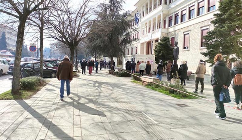 Πολύ αργή η αποκλιμάκωση  της πανδημίας στα Γιάννενα