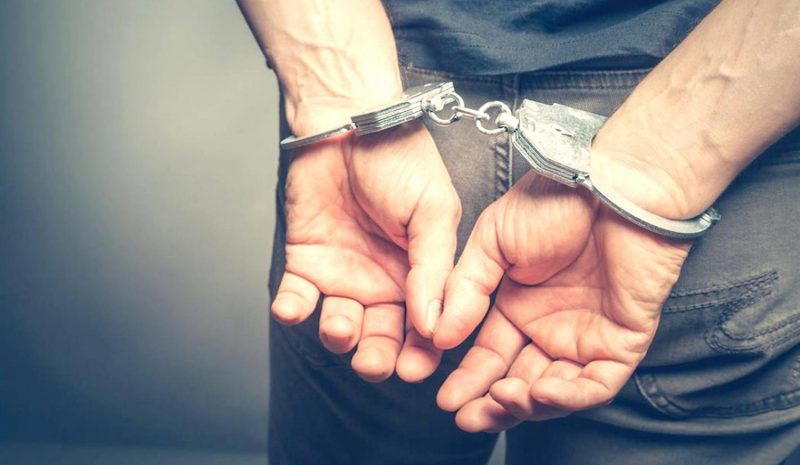 «Κουκουλοφόρος» λήστεψε  δύο πρατήρια στα Γιάννενα!