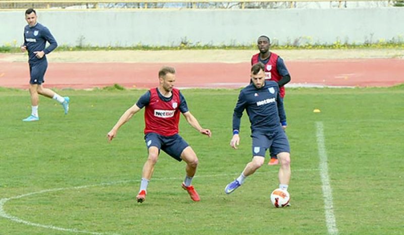 Λιγοστεύουν οι πιθανότητες να παίξει  ο Πίρσμαν στον αγώνα με τον Άρη