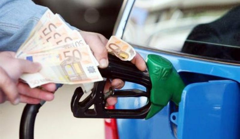Μεγάλο ενδιαφέρον για  το επίδομα καυσίμων 