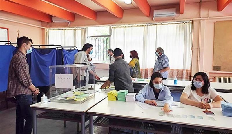 Κάλπες χθες για νέα όργανα και στον Ερυθρό Σταυρό Ιωαννίνων