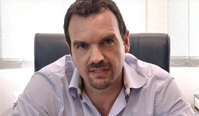 Ειδικός Σύμβουλος του δημάρχου  με δώρο απευθείας ανάθεση για έργο!