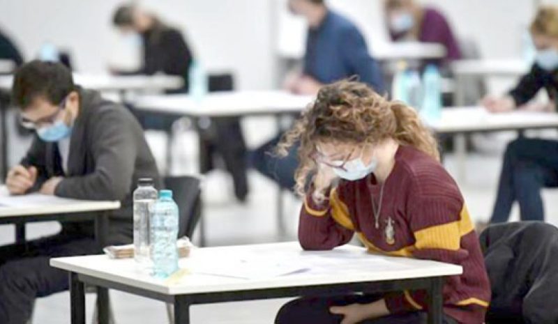 Τέρμα στην αγωνία για χιλιάδες υποψηφίους των Πανελλαδικών 