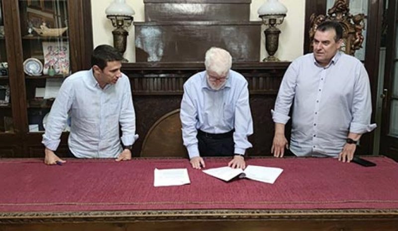 Συμβάσεις για δύο έργα υπέγραψε ο Δήμαρχος Ιωαννίνων
