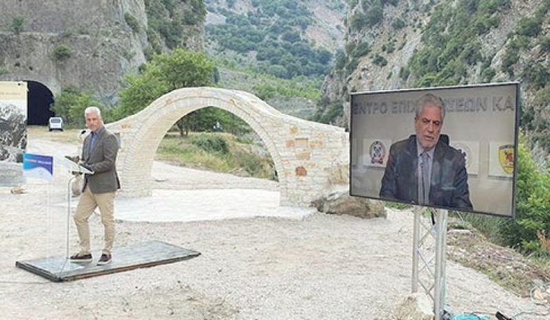 Επιτακτική ανάγκη να αναστηλωθεί  η ιστορική Γέφυρα Κοράκου!