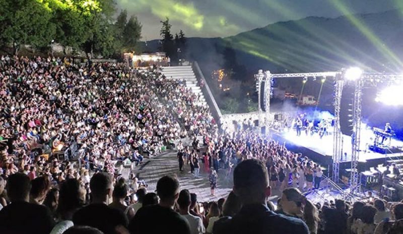 Τι να πει κανείς για την Άννα Βίσση…
