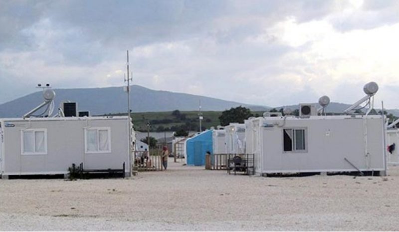 Απλήρωτοι εργαζόμενοι σε δομές προσφύγων στα Γιάννενα