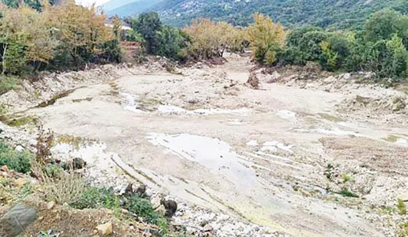 Οι εργασίες ευθύνονται για  την καταστροφή στο Λούρο