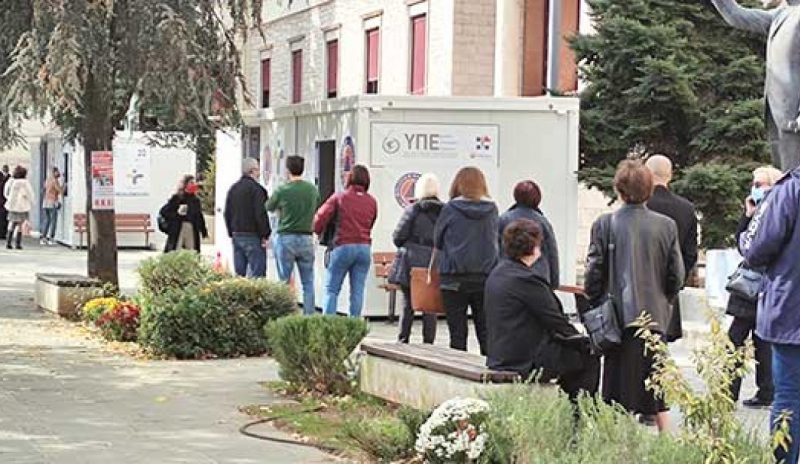  Σε καθοδική πορεία  οι δείκτες του κορωνοϊού